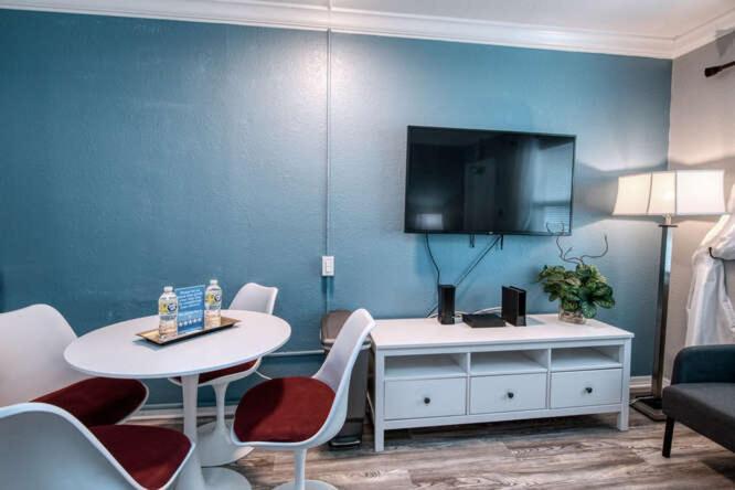 Sunset Beach Suites Сейнт Пийт Бийч Екстериор снимка